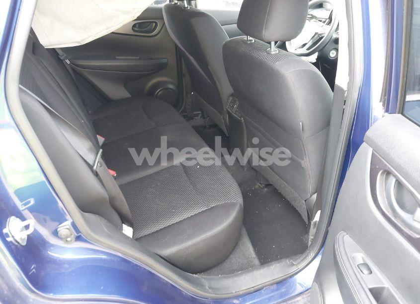 Photo 8 of 2018 Nissan Rogue SPORT S (VIN JN1BJ1CR4JW205828)