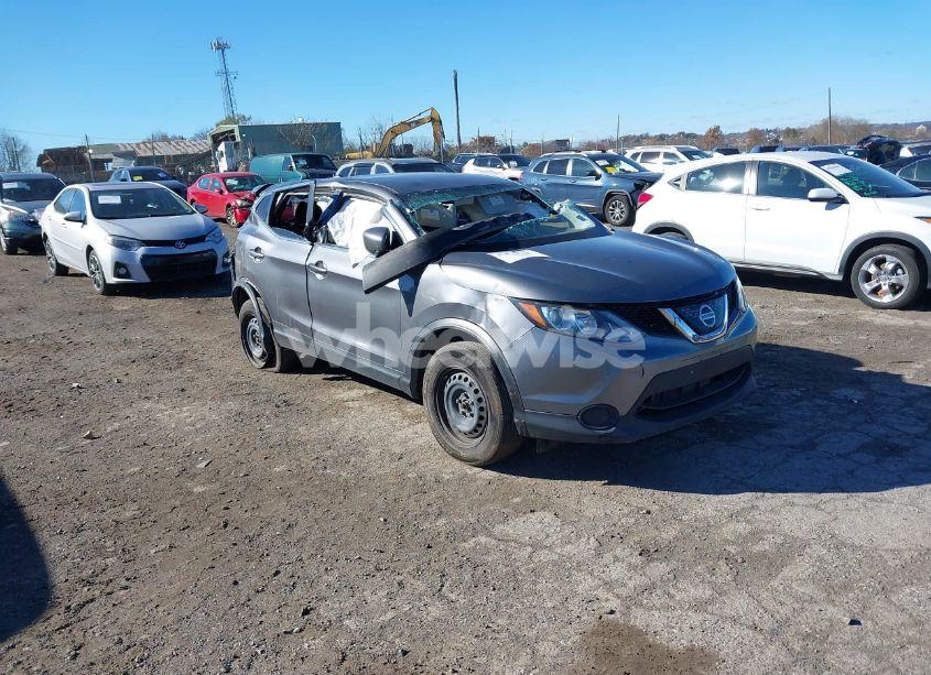 2018 Nissan Rogue SPORT S (VIN JN1BJ1CR4JW281565) main photo