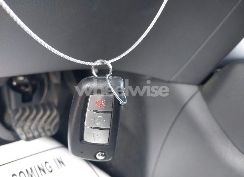 Photo 11 of 2019 Nissan Rogue SPORT S (VIN JN1BJ1CR4KW331916)