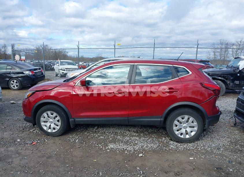 Photo 14 of 2019 Nissan Rogue SPORT S (VIN JN1BJ1CR4KW331916)