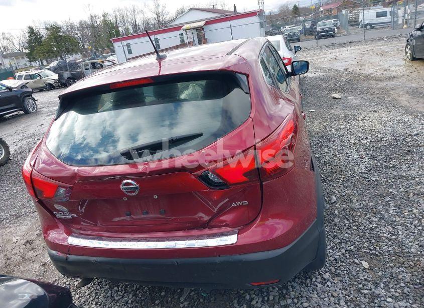 Photo 16 of 2019 Nissan Rogue SPORT S (VIN JN1BJ1CR4KW331916)
