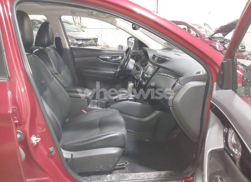 Photo 5 of 2019 Nissan Rogue SPORT SL (VIN JN1BJ1CR4KW332824)