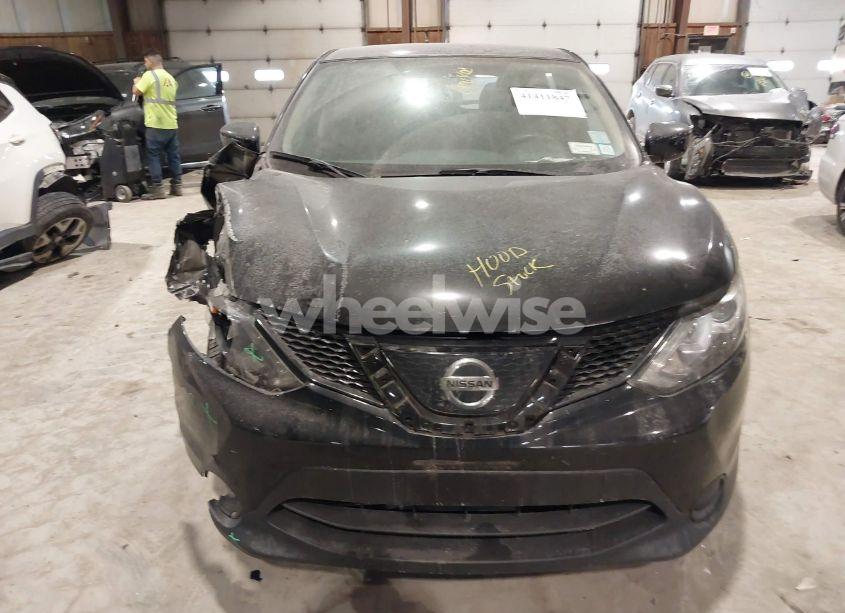 Photo 12 of 2019 Nissan Rogue SPORT S (VIN JN1BJ1CR4KW336503)