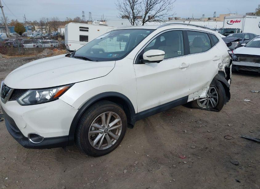 Photo 2 of 2019 Nissan Rogue SPORT SV (VIN JN1BJ1CR4KW341281)
