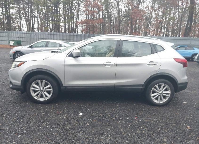Photo 14 of 2019 Nissan Rogue SPORT SV (VIN JN1BJ1CR4KW346884)