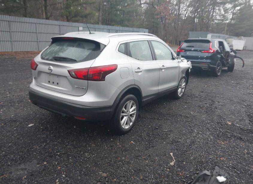 Photo 4 of 2019 Nissan Rogue SPORT SV (VIN JN1BJ1CR4KW346884)