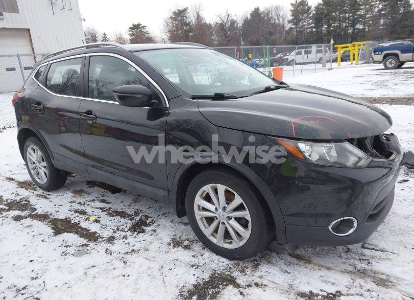 Photo 13 of 2017 Nissan Rogue SPORT SV (VIN JN1BJ1CR5HW109748)