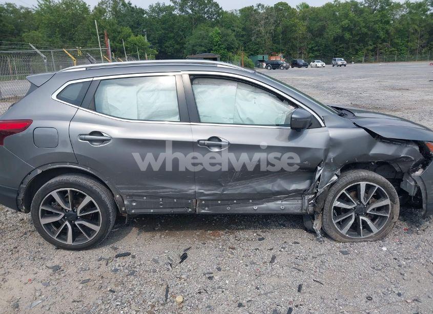 Photo 13 of 2017 Nissan Rogue SPORT SL (VIN JN1BJ1CR5HW110298)