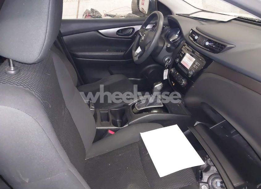 Photo 5 of 2017 Nissan Rogue SPORT S (VIN JN1BJ1CR5HW114299)