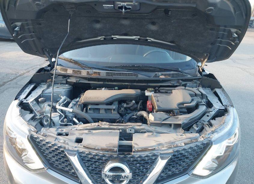 Photo 10 of 2017 Nissan Rogue SPORT SV (VIN JN1BJ1CR5HW122046)