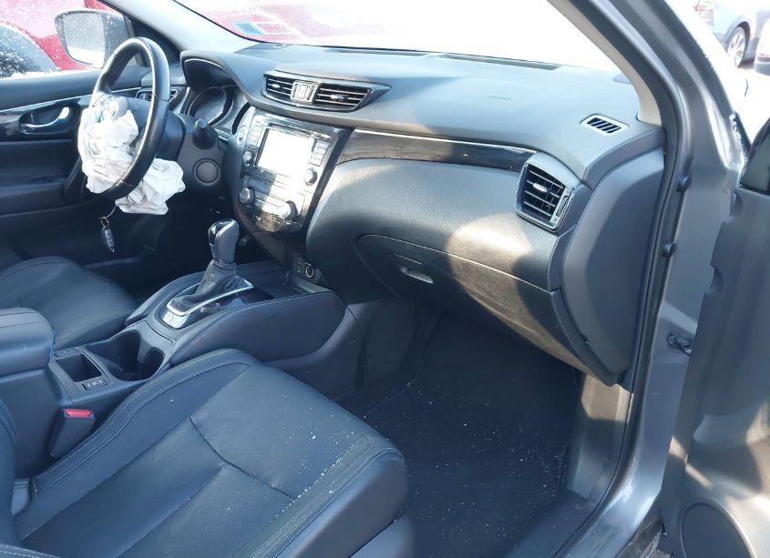 Photo 5 of 2017 Nissan Rogue SPORT SL (VIN JN1BJ1CR5HW127392)