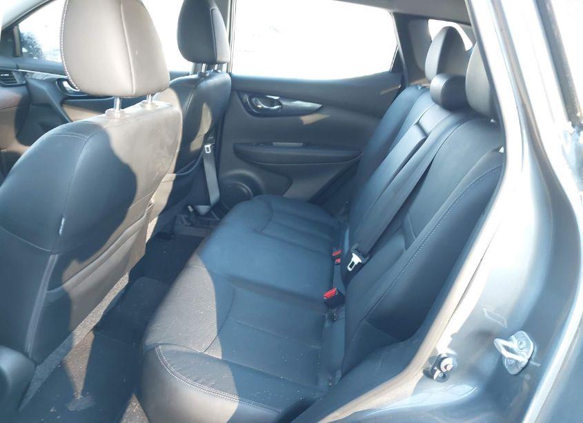 Photo 8 of 2017 Nissan Rogue SPORT SL (VIN JN1BJ1CR5HW127392)