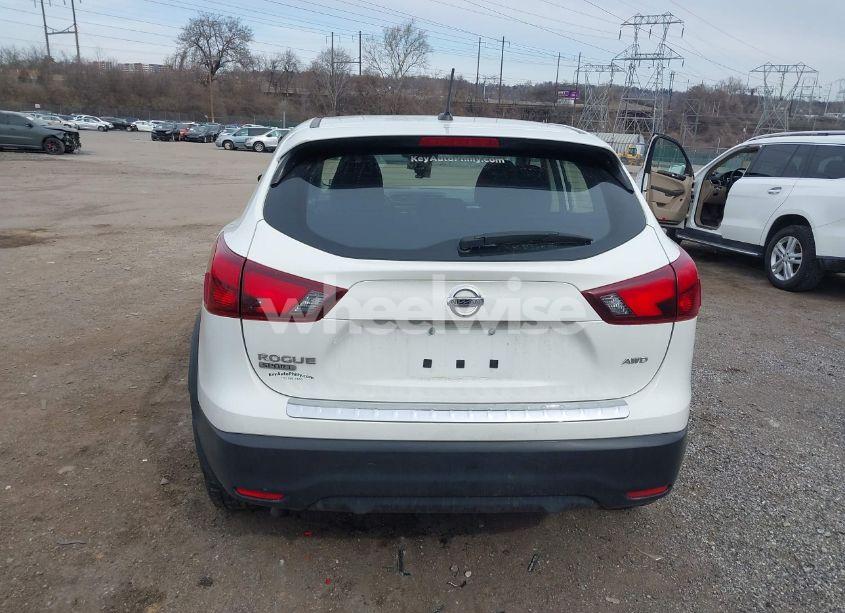 Photo 16 of 2017 Nissan Rogue SPORT S (VIN JN1BJ1CR5HW133550)