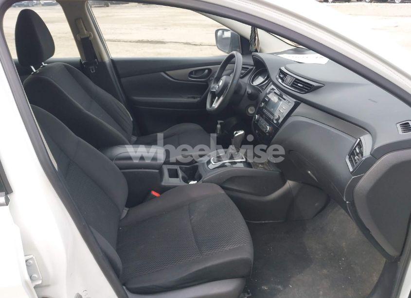 Photo 5 of 2017 Nissan Rogue SPORT S (VIN JN1BJ1CR5HW133550)