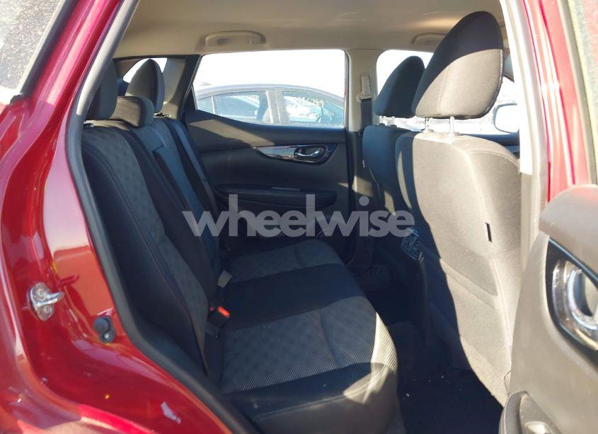 Photo 8 of 2018 Nissan Rogue SPORT SV (VIN JN1BJ1CR5JW208690)