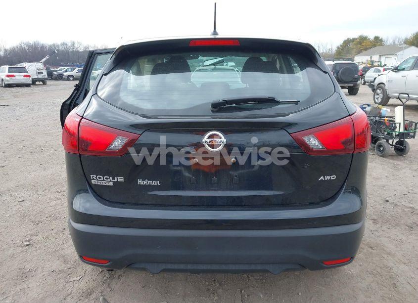 Photo 16 of 2018 Nissan Rogue SPORT S (VIN JN1BJ1CR5JW251040)