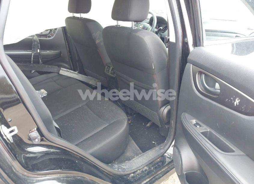 Photo 8 of 2018 Nissan Rogue SPORT S (VIN JN1BJ1CR5JW251040)