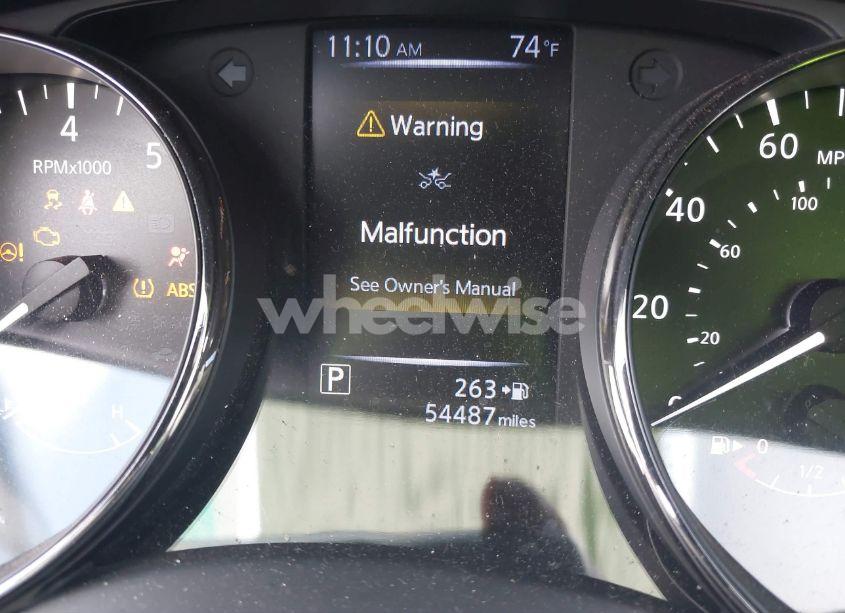 Photo 15 of 2018 Nissan Rogue SPORT S (VIN JN1BJ1CR5JW251619)