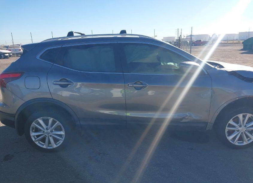 Photo 13 of 2018 Nissan Rogue SPORT SV (VIN JN1BJ1CR5JW253371)