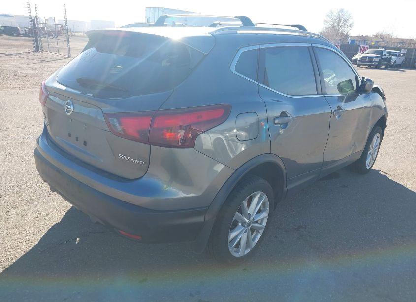 Photo 4 of 2018 Nissan Rogue SPORT SV (VIN JN1BJ1CR5JW253371)