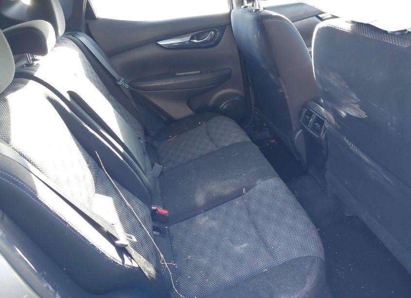 Photo 8 of 2018 Nissan Rogue SPORT SV (VIN JN1BJ1CR5JW253371)