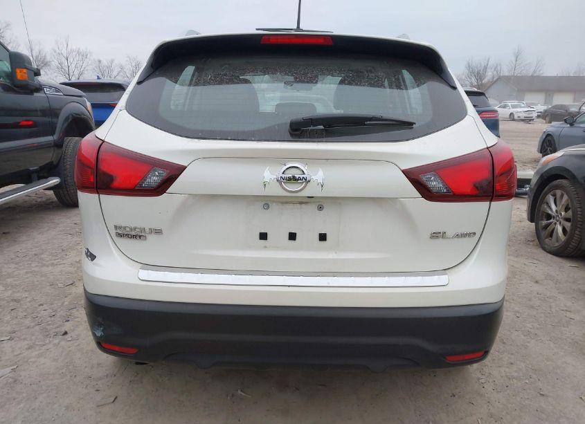 Photo 17 of 2018 Nissan Rogue SPORT SL (VIN JN1BJ1CR5JW255024)