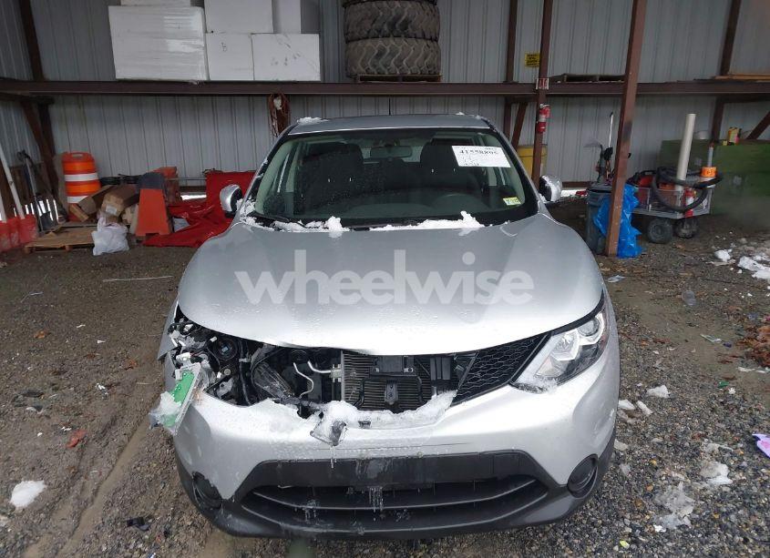 Photo 12 of 2018 Nissan Rogue SPORT S (VIN JN1BJ1CR5JW263432)