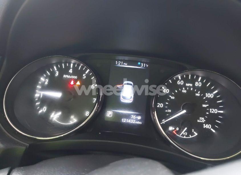 Photo 7 of 2018 Nissan Rogue SPORT S (VIN JN1BJ1CR5JW263432)