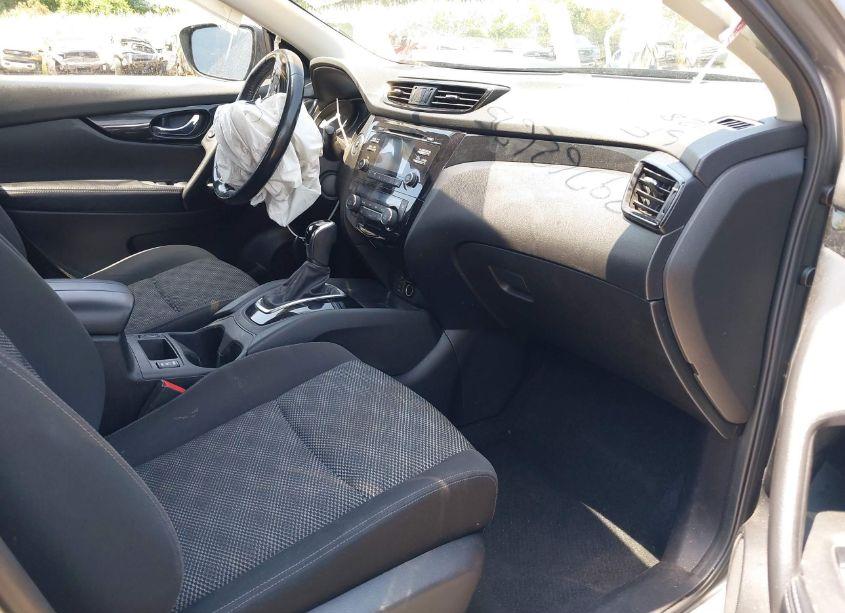 Photo 5 of 2018 Nissan Rogue SPORT SV (VIN JN1BJ1CR5JW293353)