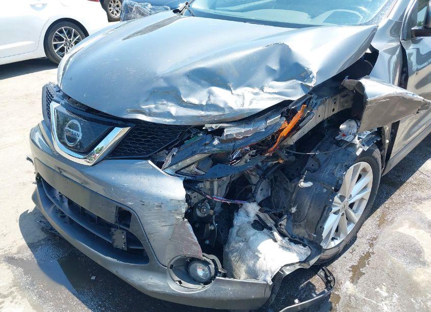 Photo 6 of 2018 Nissan Rogue SPORT SV (VIN JN1BJ1CR5JW293353)