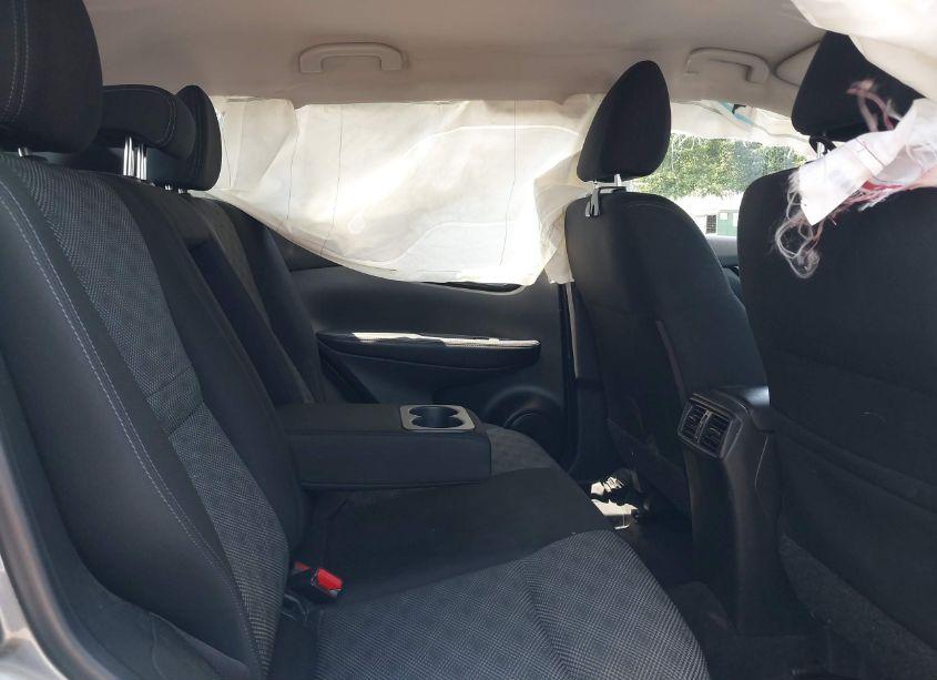 Photo 8 of 2018 Nissan Rogue SPORT SV (VIN JN1BJ1CR5JW293353)