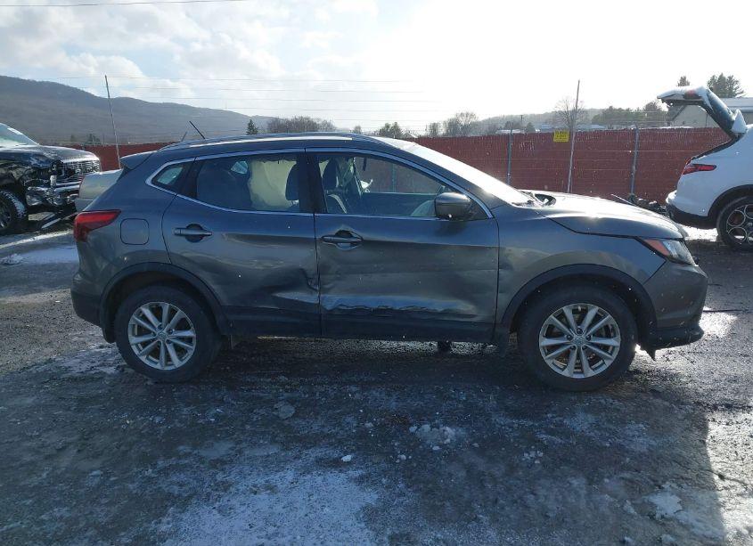 Photo 13 of 2018 Nissan Rogue SPORT SV (VIN JN1BJ1CR5JW294051)