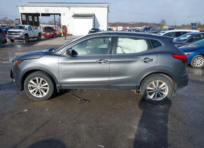 Photo 14 of 2018 Nissan Rogue SPORT SV (VIN JN1BJ1CR5JW294051)