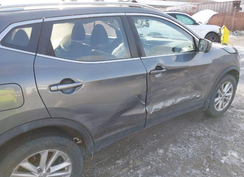 Photo 6 of 2018 Nissan Rogue SPORT SV (VIN JN1BJ1CR5JW294051)