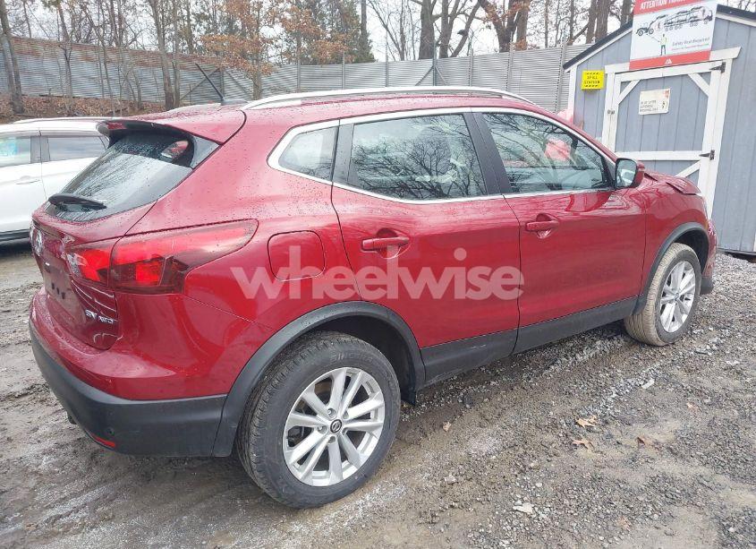 Photo 4 of 2019 Nissan Rogue SPORT SV (VIN JN1BJ1CR5KW320004)