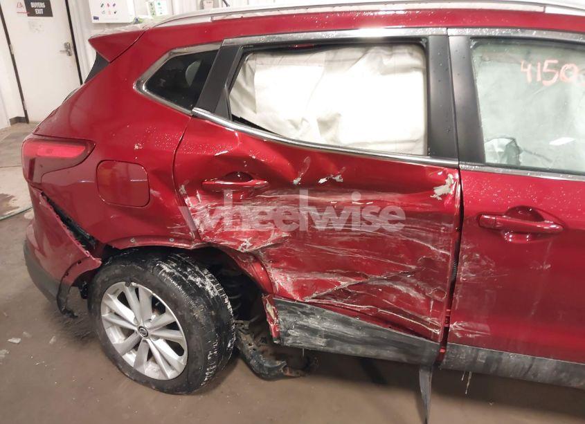 Photo 6 of 2019 Nissan Rogue SPORT SV (VIN JN1BJ1CR5KW325056)