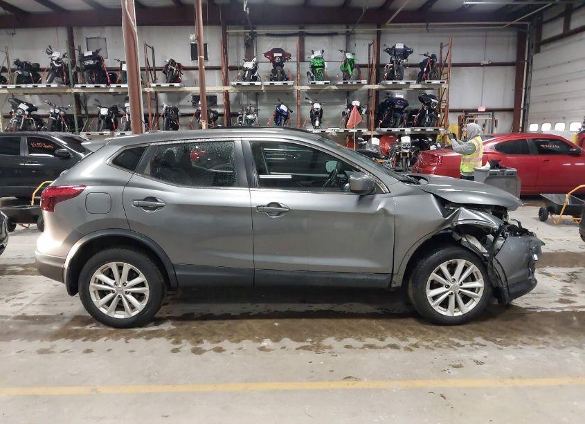 Photo 13 of 2017 Nissan Rogue SPORT S (VIN JN1BJ1CR6HW114067)