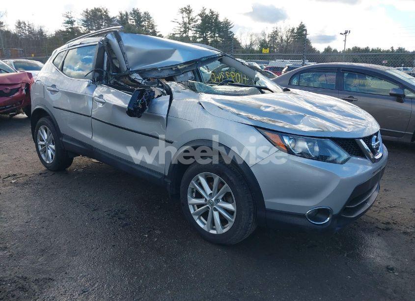 2017 Nissan Rogue SPORT SV (VIN JN1BJ1CR6HW117888) main photo