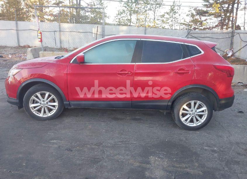 Photo 14 of 2017 Nissan Rogue SPORT S (VIN JN1BJ1CR6HW132262)