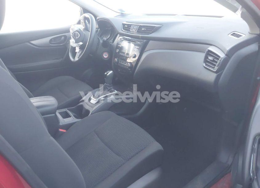 Photo 5 of 2017 Nissan Rogue SPORT S (VIN JN1BJ1CR6HW132262)