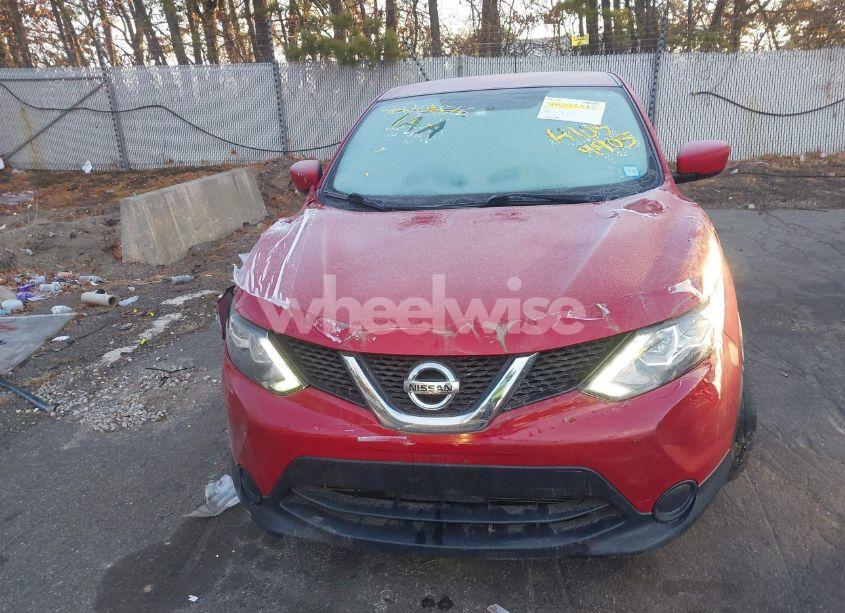 Photo 6 of 2017 Nissan Rogue SPORT S (VIN JN1BJ1CR6HW132262)