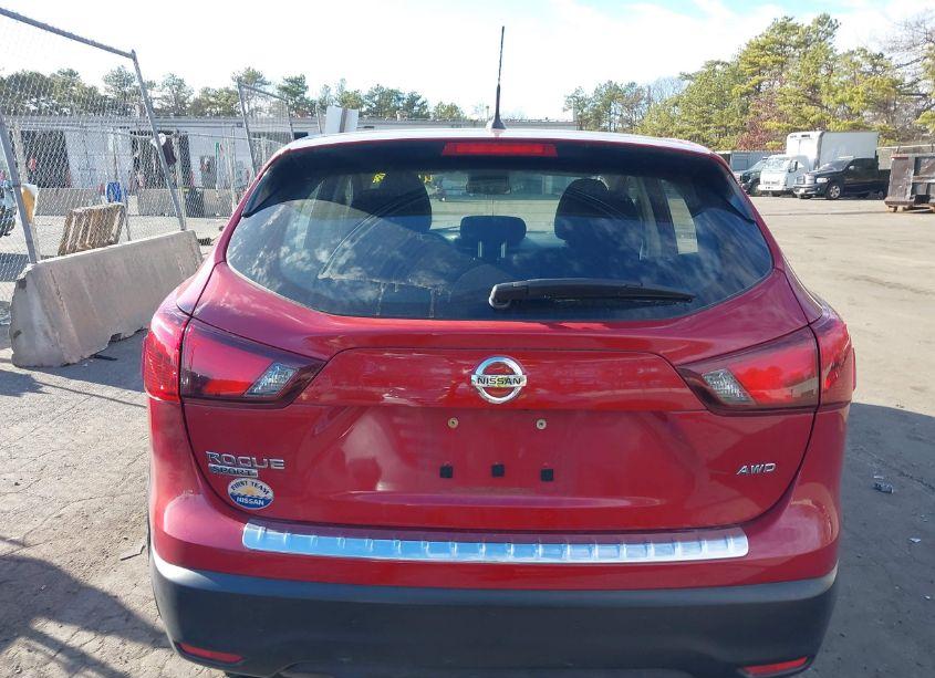 Photo 16 of 2018 Nissan Rogue SPORT S (VIN JN1BJ1CR6JW203188)