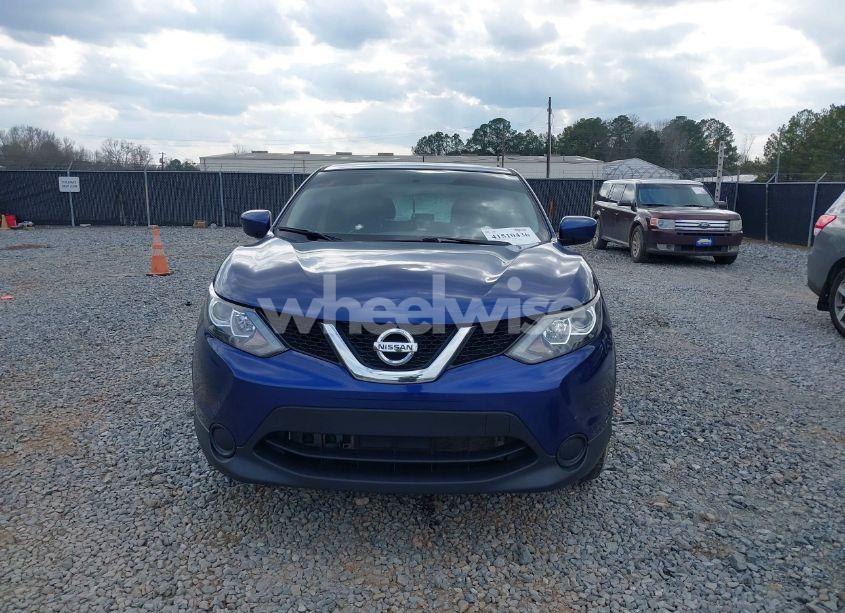 Photo 13 of 2018 Nissan Rogue SPORT S (VIN JN1BJ1CR6JW203904)