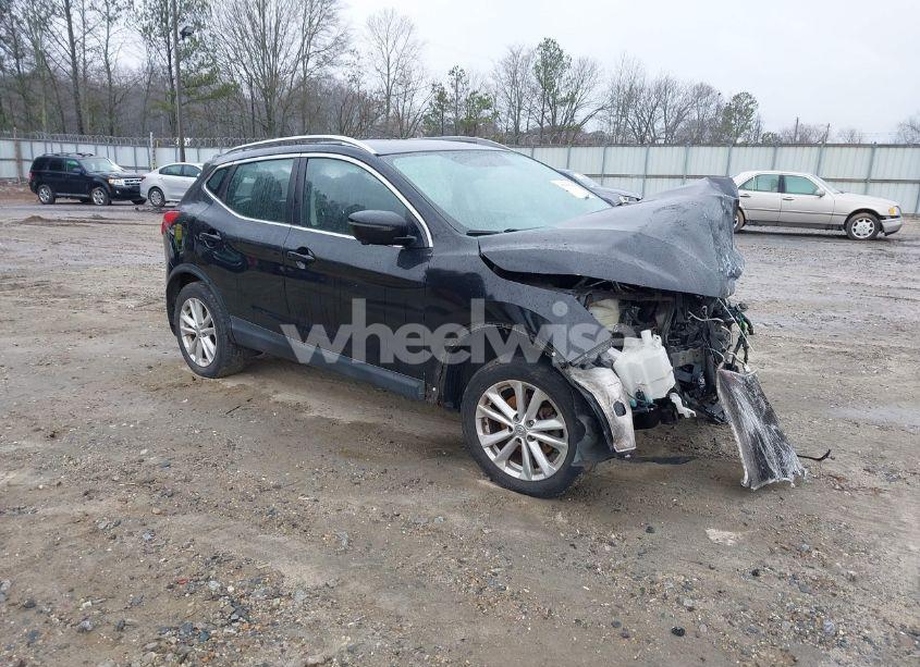 2018 Nissan Rogue SPORT SV (VIN JN1BJ1CR6JW208696) main photo