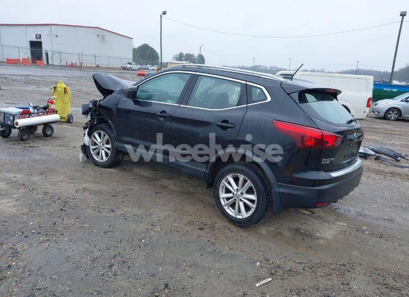 Photo 3 of 2018 Nissan Rogue SPORT SV (VIN JN1BJ1CR6JW208696)