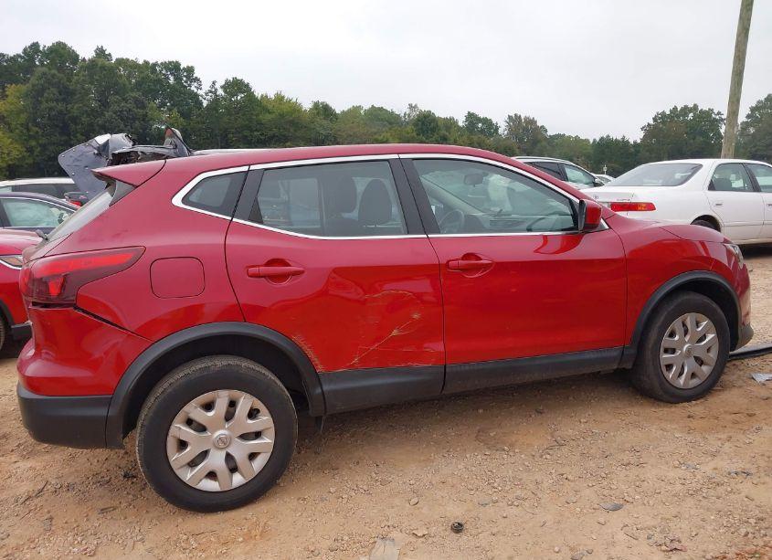 Photo 14 of 2018 Nissan Rogue SPORT S (VIN JN1BJ1CR6JW262547)