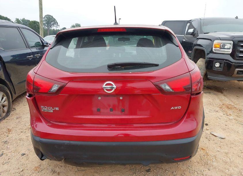 Photo 17 of 2018 Nissan Rogue SPORT S (VIN JN1BJ1CR6JW262547)