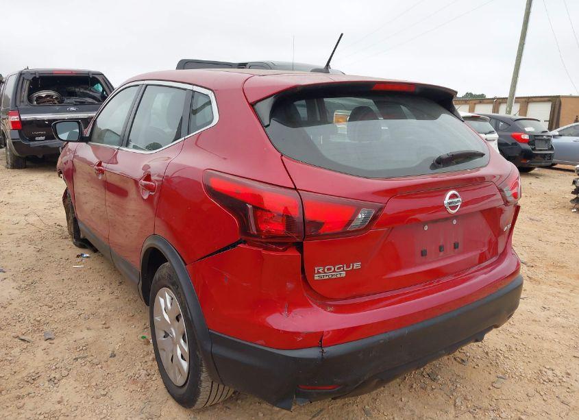 Photo 3 of 2018 Nissan Rogue SPORT S (VIN JN1BJ1CR6JW262547)