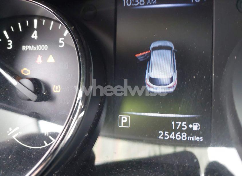 Photo 15 of 2018 Nissan Rogue SPORT SL (VIN JN1BJ1CR6JW265285)