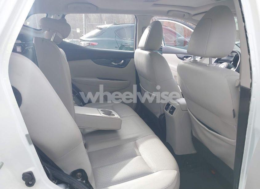 Photo 8 of 2018 Nissan Rogue SPORT SL (VIN JN1BJ1CR6JW265285)